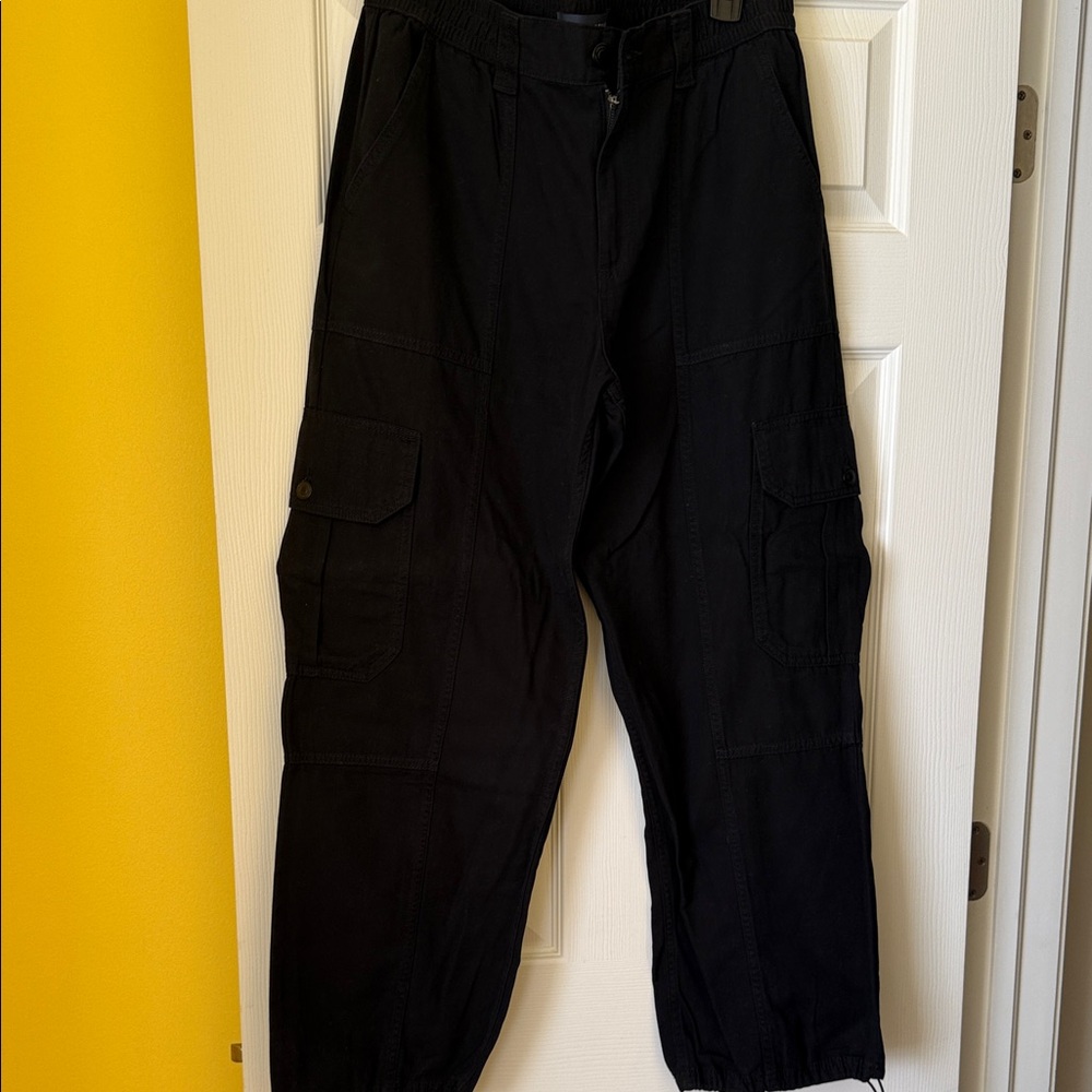 Aero cargo baggy pants with adjustable bottoms